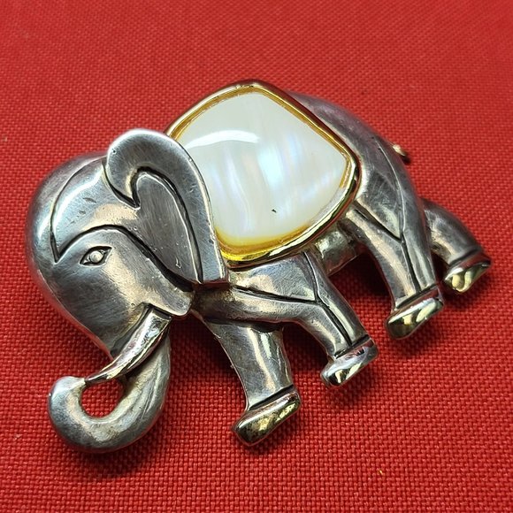 VTG Elephant Brooch Pin Pendant Metal Faux Abalone - Picture 6 of 10